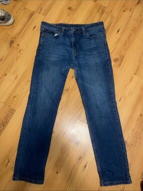 Levi Strauss Men's Slim-Straight Jeans in Classic Blue